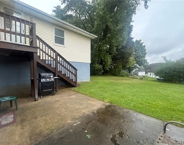4 Center Terrace - Photo Thumbnail 31
