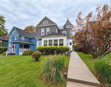 107 Ross Place - Photo Thumbnail 1