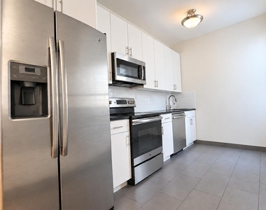 664 West 163rd Street - Photo Thumbnail 3