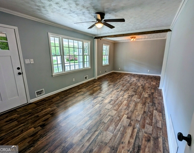 2035 Killian Hill Road - Photo Thumbnail 1