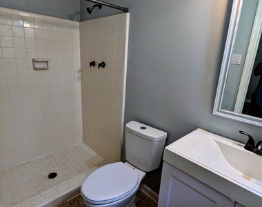 2035 Killian Hill Road - Photo Thumbnail 6