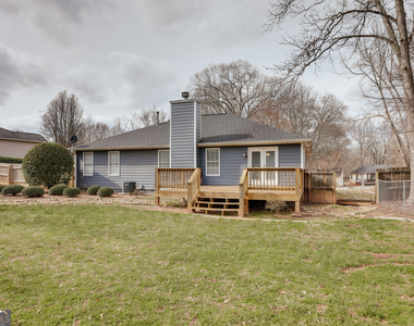 1021 Jessica Way - Photo Thumbnail 35