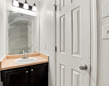 8260 Oakley Circle - Photo Thumbnail 29