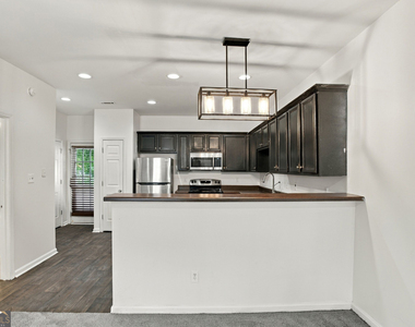 8260 Oakley Circle - Photo Thumbnail 9