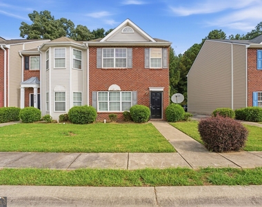 8260 Oakley Circle - Photo Thumbnail 2