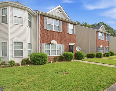 8260 Oakley Circle - Photo Thumbnail 1
