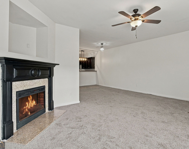 8260 Oakley Circle - Photo Thumbnail 7