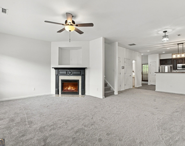 8260 Oakley Circle - Photo Thumbnail 4
