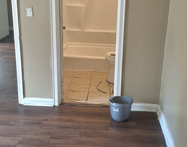 216 Alabama Street - Photo Thumbnail 1