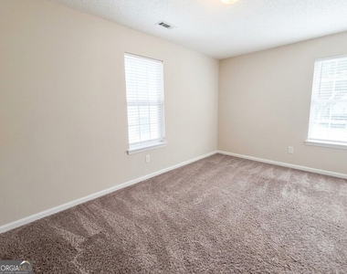 613 N Fairfield Drive - Photo Thumbnail 13