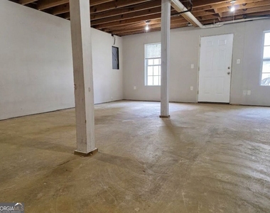 613 N Fairfield Drive - Photo Thumbnail 16