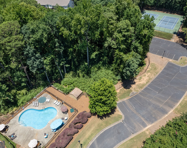 1120 Highland Bluff Drive Se - Photo Thumbnail 34