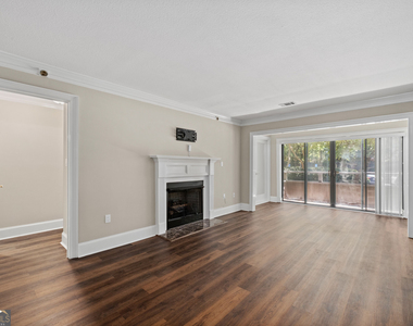 1120 Highland Bluff Drive Se - Photo Thumbnail 12