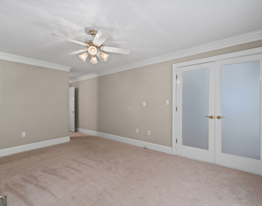 1120 Highland Bluff Drive Se - Photo Thumbnail 20