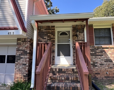 4101 Springlake Circle - Photo Thumbnail 17