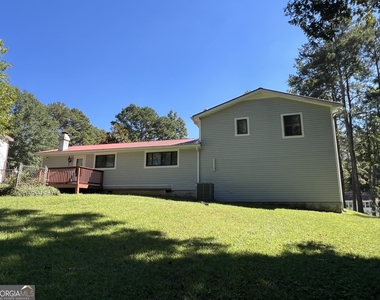 4101 Springlake Circle - Photo Thumbnail 24