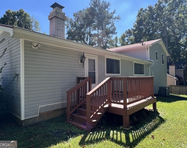 4101 Springlake Circle - Photo Thumbnail 25