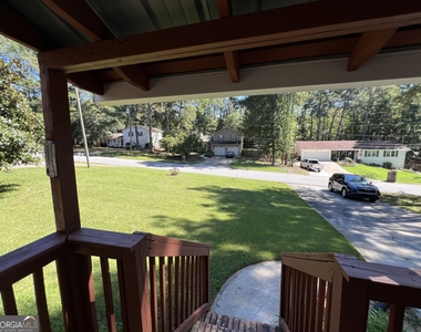 4101 Springlake Circle - Photo Thumbnail 19