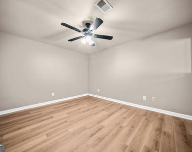 1105 Cannongate Crossing Sw - Photo Thumbnail 12