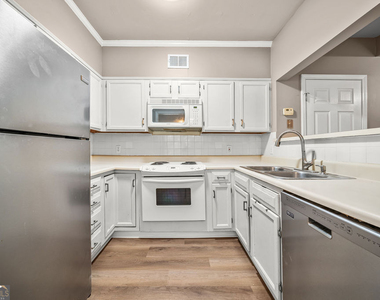 1105 Cannongate Crossing Sw - Photo Thumbnail 10