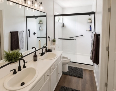 7953 Woodlake Drive - Photo Thumbnail 4