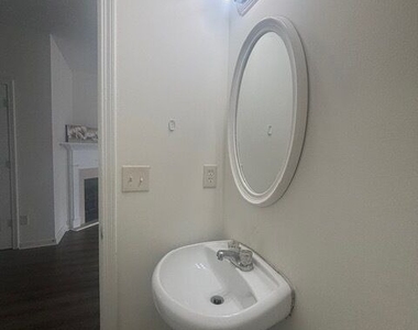 1560 Eastern Sunrise Lne - Photo Thumbnail 10