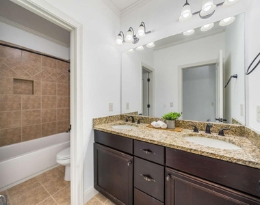 13333 Flamingo Road - Photo Thumbnail 25