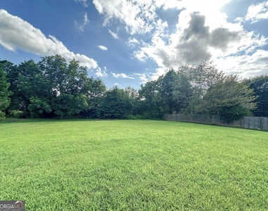 1070 Big Haynes Drive - Photo Thumbnail 20