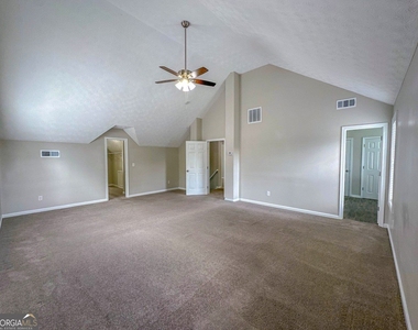 1070 Big Haynes Drive - Photo Thumbnail 13