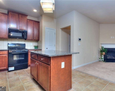 2241 Capella Circle Sw - Photo Thumbnail 16