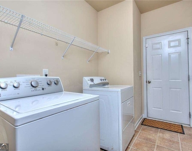 2241 Capella Circle Sw - Photo Thumbnail 22