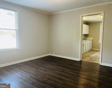 513 Harwell Avenue - Photo Thumbnail 6