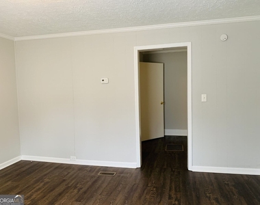 513 Harwell Avenue - Photo Thumbnail 15