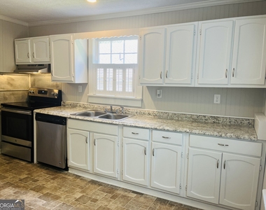 513 Harwell Avenue - Photo Thumbnail 12