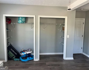 30 Candlewood Court - Photo Thumbnail 23
