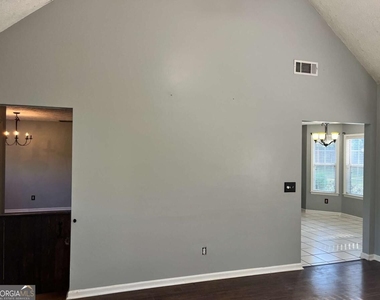 30 Candlewood Court - Photo Thumbnail 12