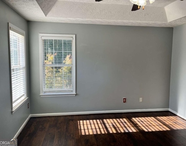 30 Candlewood Court - Photo Thumbnail 32