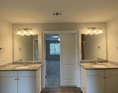 465 Mcgiboney Lane - Photo Thumbnail 6