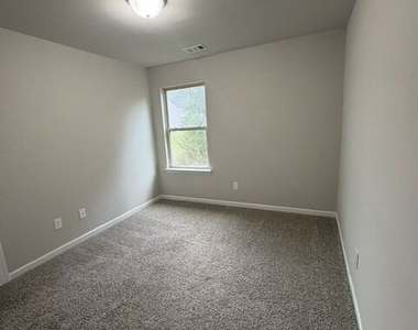 465 Mcgiboney Lane - Photo Thumbnail 10