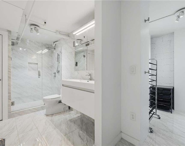 2870 Pharr Court South Nw - Photo Thumbnail 20
