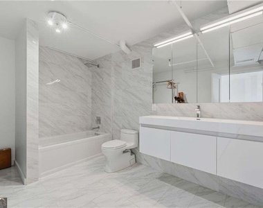 2870 Pharr Court South Nw - Photo Thumbnail 15