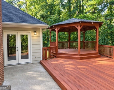 1400 Gateside Court - Photo Thumbnail 20