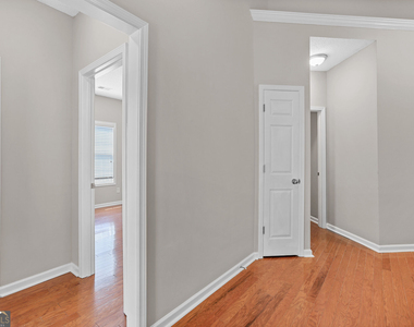 35 Bedford Park Drive - Photo Thumbnail 10