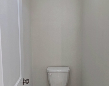 3608 Hidden Valley Circle - Photo Thumbnail 31