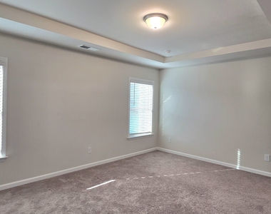 3608 Hidden Valley Circle - Photo Thumbnail 24