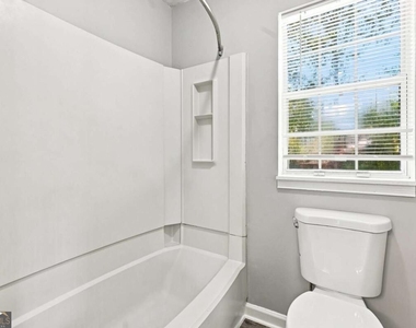 5557 Clover Rise Lane - Photo Thumbnail 17