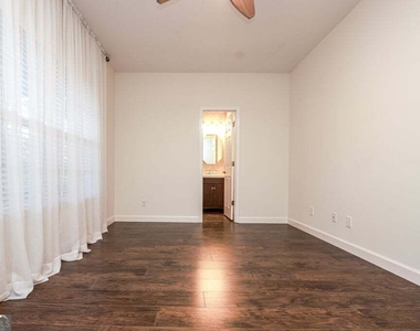 7835 Kiverton Place - Photo Thumbnail 3