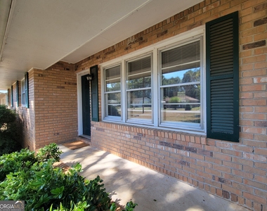 300 Nancy Street - Photo Thumbnail 1