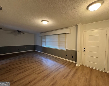 100 Cherry Street - Photo Thumbnail 11