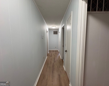 100 Cherry Street - Photo Thumbnail 12